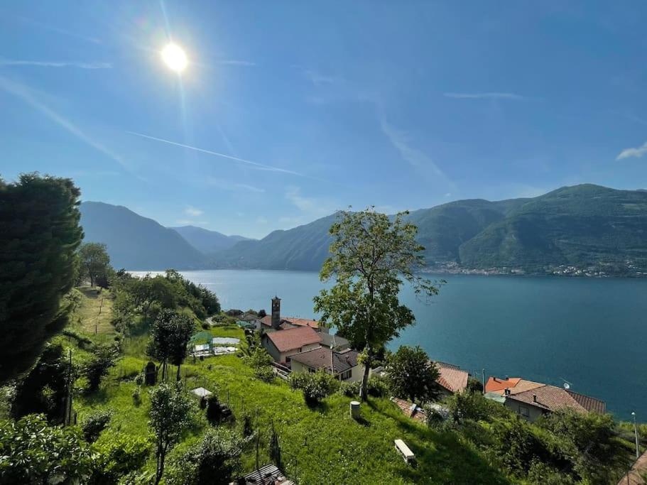 Il Noce Lake View Apartment 레체노 외부 사진